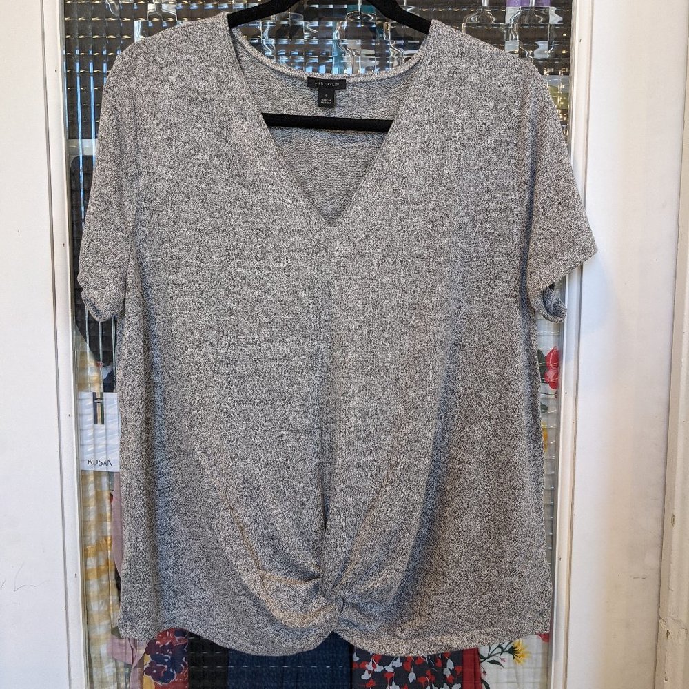 Ann Taylor Speckle Short-Sleeve Tie Detail…